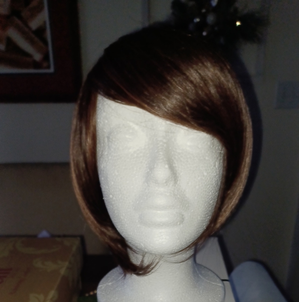 Elegant Brown Women's Wig